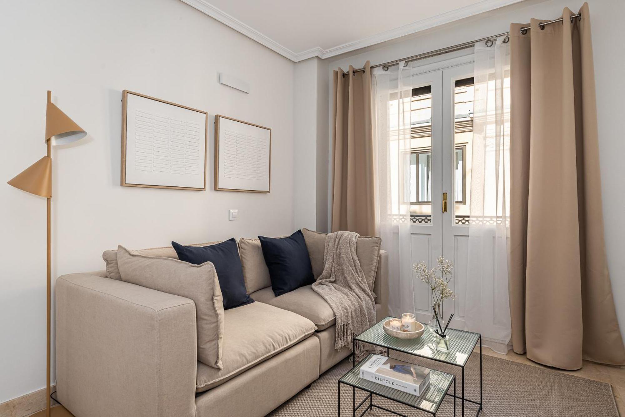 Waou Gran Via Apartment IV - Corta Duracion Madryt Zewnętrze zdjęcie